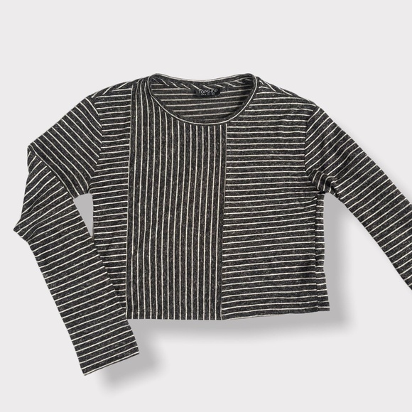 Topshop Tops - TopShop Grey Striped Cropped Top Size 2